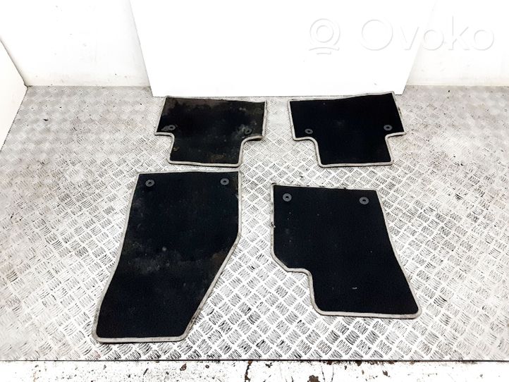 Volvo V50 Kit tapis de sol auto 