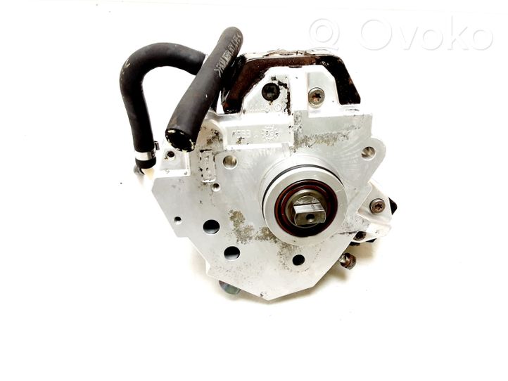 Volvo XC70 Pompe d'injection de carburant à haute pression 8689590