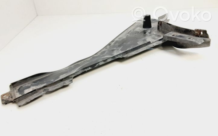 BMW 7 F01 F02 F03 F04 Couvre soubassement arrière 7185135