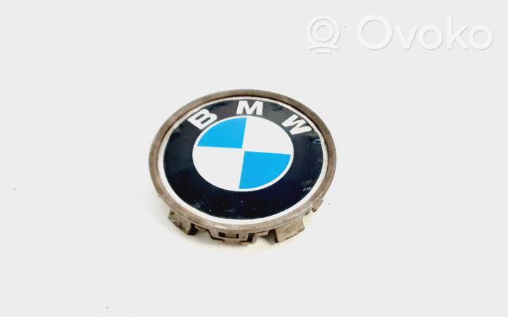 BMW 7 E65 E66 Gamyklinis rato centrinės skylės dangtelis (-iai) 6768640