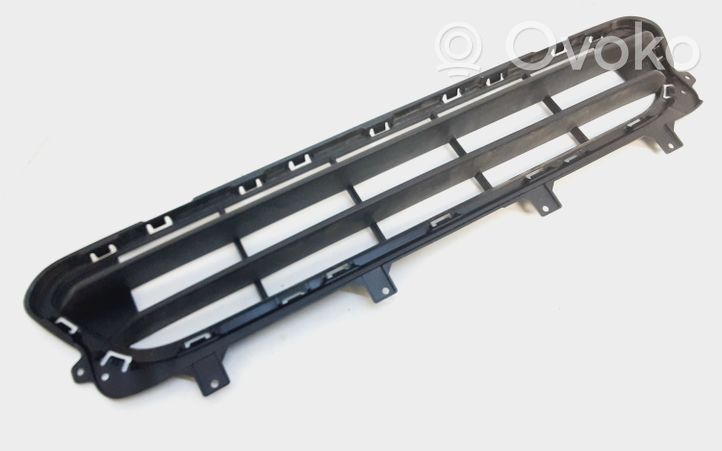 Mini Cooper Countryman F60 Grille calandre supérieure de pare-chocs avant 9477040