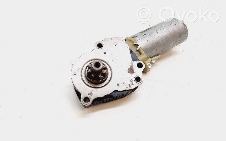 Volvo XC60 Seat adjustment motor 0130002528