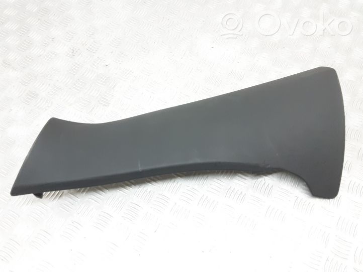 BMW X6 F16 Rivestimento inferiore laterale del sedile posteriore 7328261