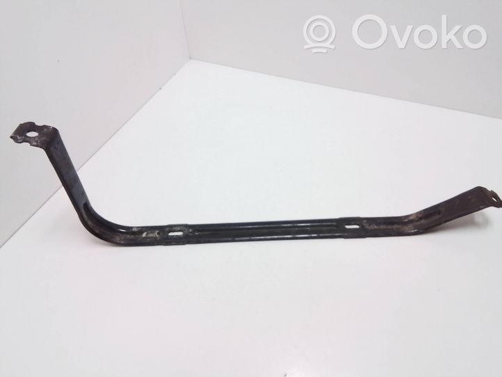 Volkswagen PASSAT B7 USA Staffa di fissaggio del serbatoio del carburante 561201653