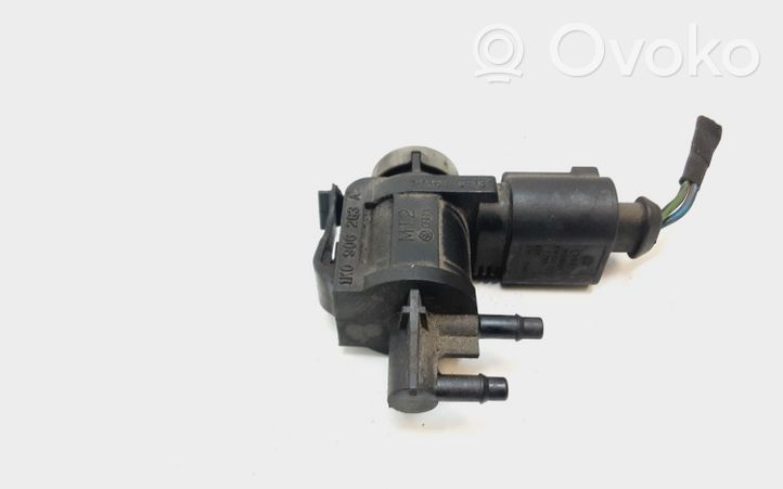 Volkswagen PASSAT CC Vacuum valve 1K0906283A