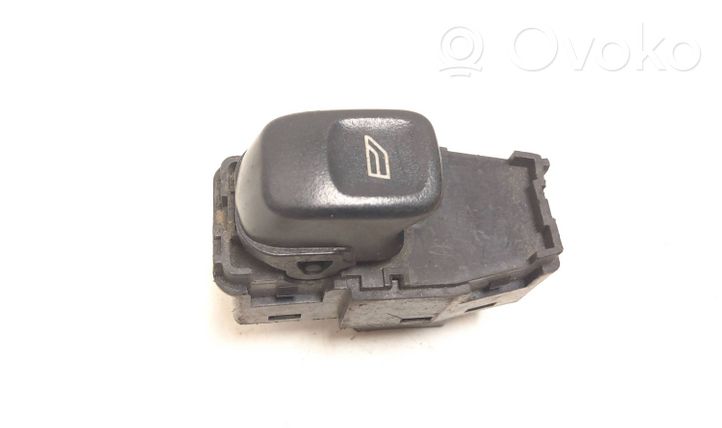 Volvo S80 Interruttore di controllo dell’alzacristalli elettrico 8685288