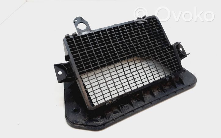 Audi A4 S4 B9 Parte del condotto di aspirazione dell'aria 8W1819904A