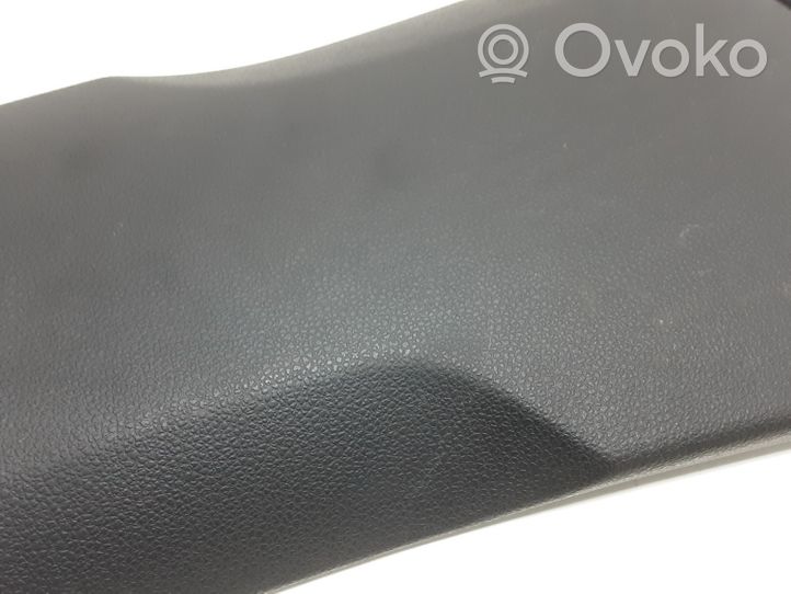 Volkswagen PASSAT B7 USA Rivestimento montante (B) (fondo) 561867292