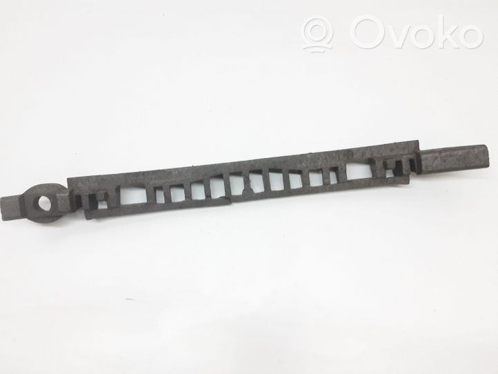 Volkswagen PASSAT B8 Absorber zderzaka przedniego 3G0807251