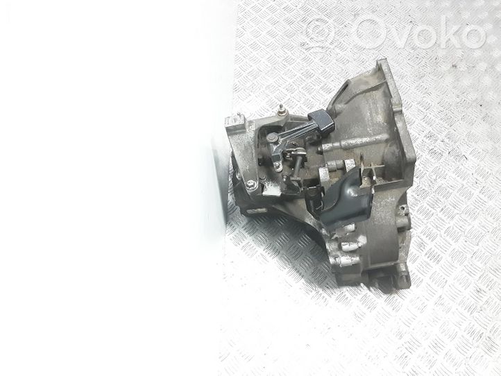 Volvo V50 Mechaninė 5 pavarų dėžė 6N5R7002ZB