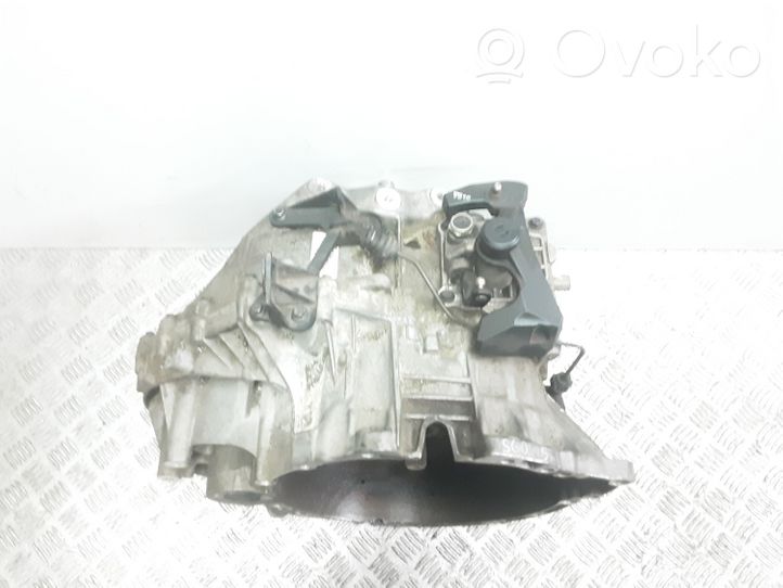 Volvo S60 Mechaninė 6 pavarų dėžė EU1R7002TED