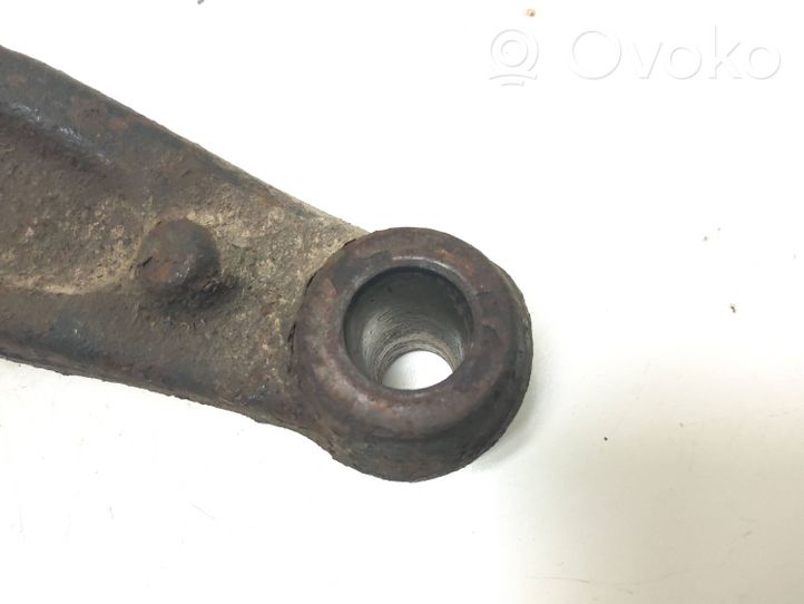 Volvo XC90 Front lower control arm/wishbone 