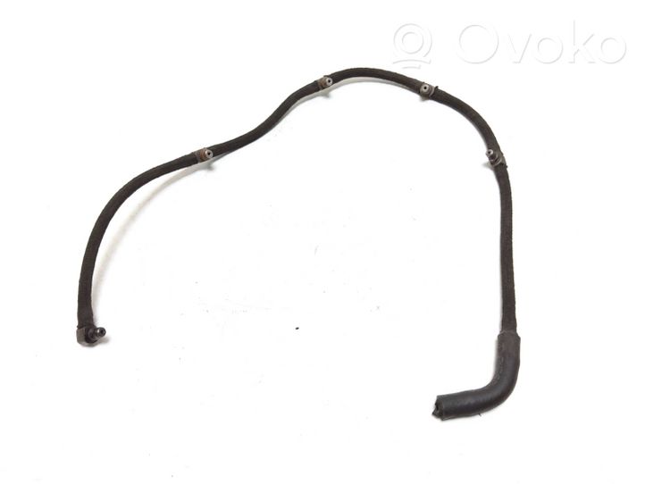 Volvo V70 Linea/tubo flessibile di ritorno del carburante 30750916