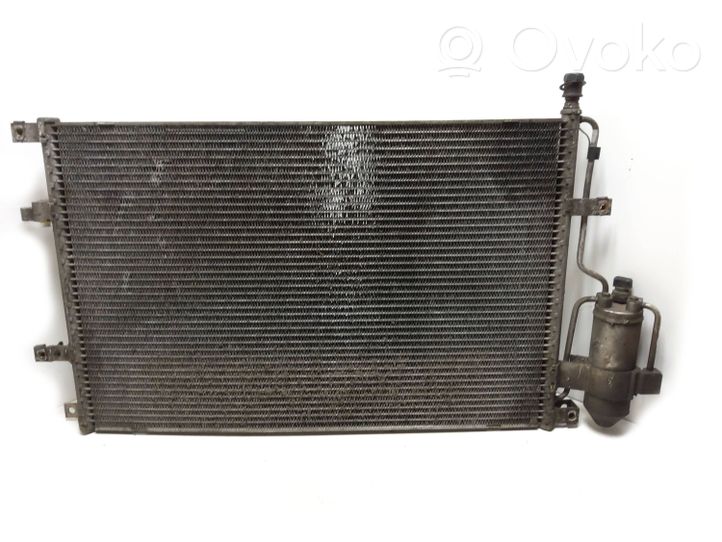 Volvo V70 Radiateur condenseur de climatisation 30676414