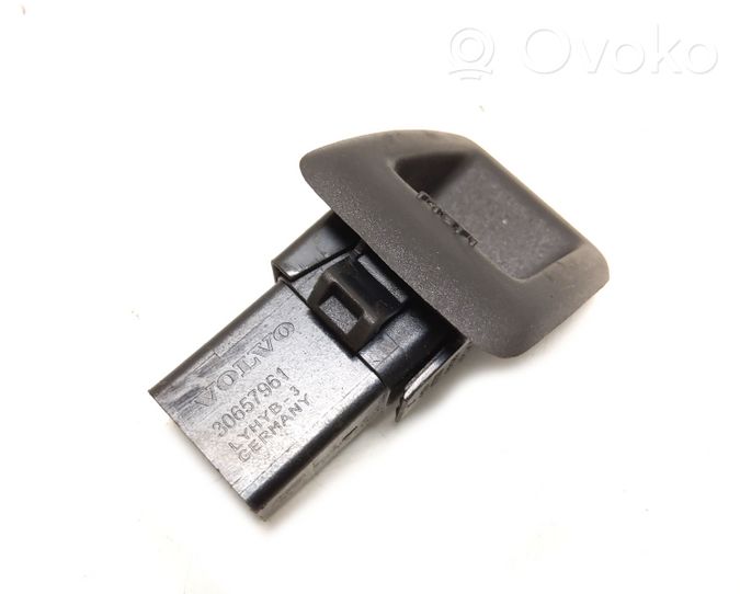 Volvo XC90 Câble adaptateur AUX 30657961