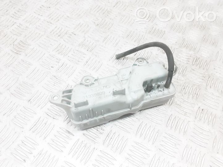 Volvo S60 Vacuum air tank 31339809