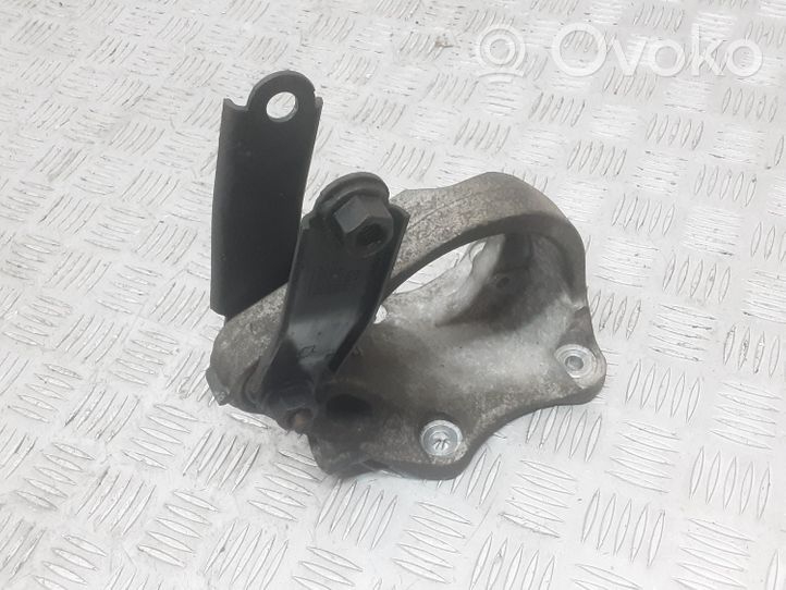 Volvo S60 Wspornik / Mocowanie łożyska podpory wału napędowego 31375838