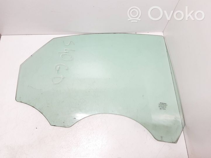 Volvo S40 Rear door window glass 