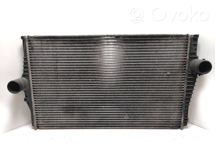 Volvo XC90 Chłodnica powietrza doładowującego / Intercooler 30748808