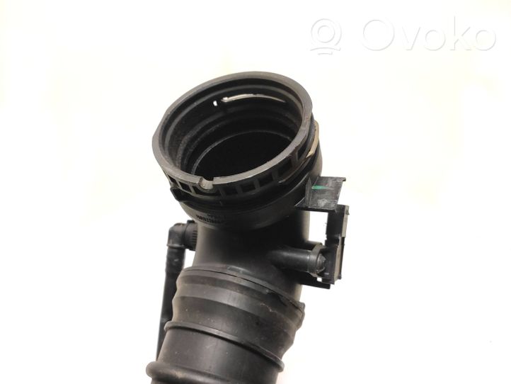 BMW X5 F15 Tube d'admission de tuyau de refroidisseur intermédiaire 8603096