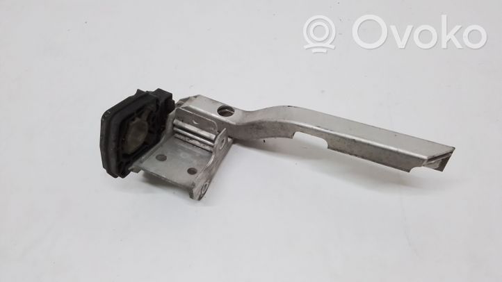 BMW 7 F01 F02 F03 F04 Staffa di montaggio del radiatore 7186514