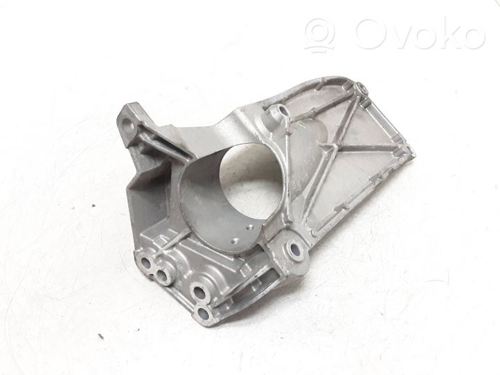 Volvo V40 Support de boîte de vitesses 31370633