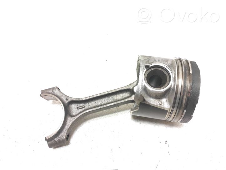 Volvo XC60 Piston avec bielle 81L123