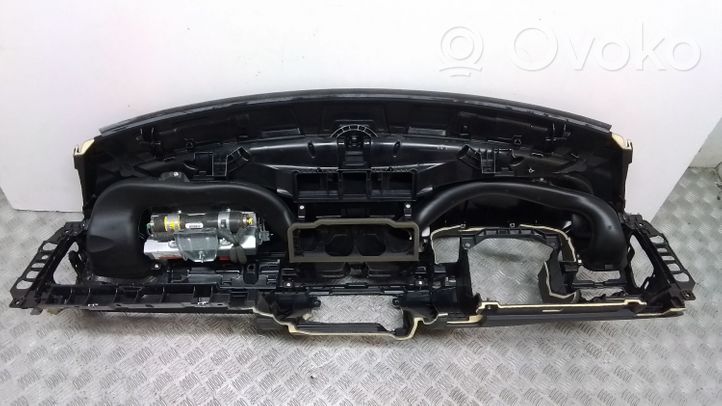 Volvo V70 Dashboard 08630020