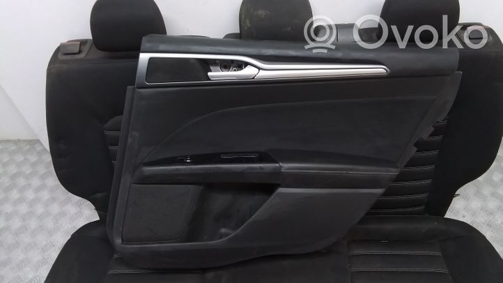 Ford Fusion II Kit intérieur 