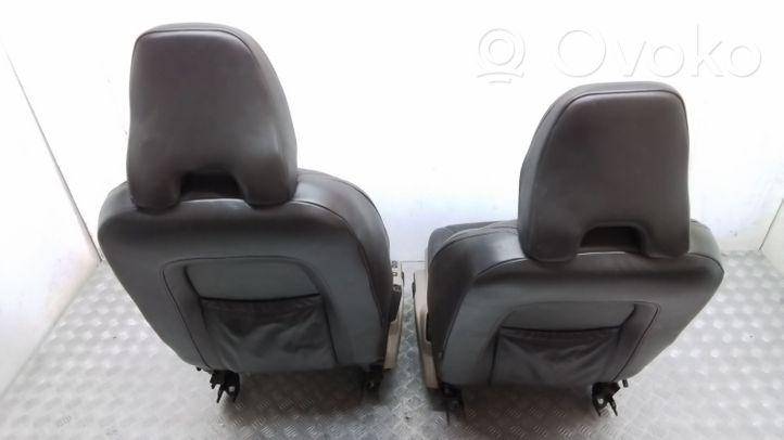 Volvo XC70 Sėdynių komplektas 