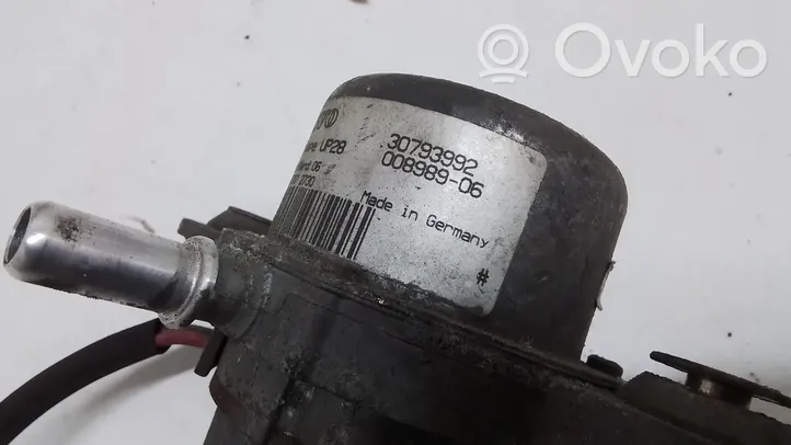 Volvo XC90 Vacuum pump 30793992