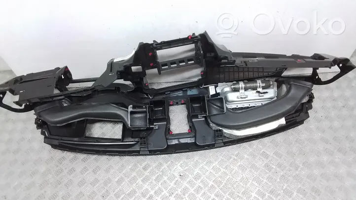 BMW 7 F01 F02 F03 F04 Panelė 9173637