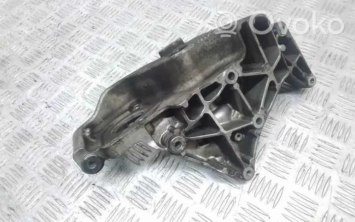 Volvo S60 Support pompe injection à carburant 31401103