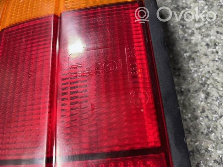 BMW 3 E30 Lampa tylna 380862