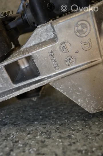 BMW 5 E39 Clutch pedal 1161586