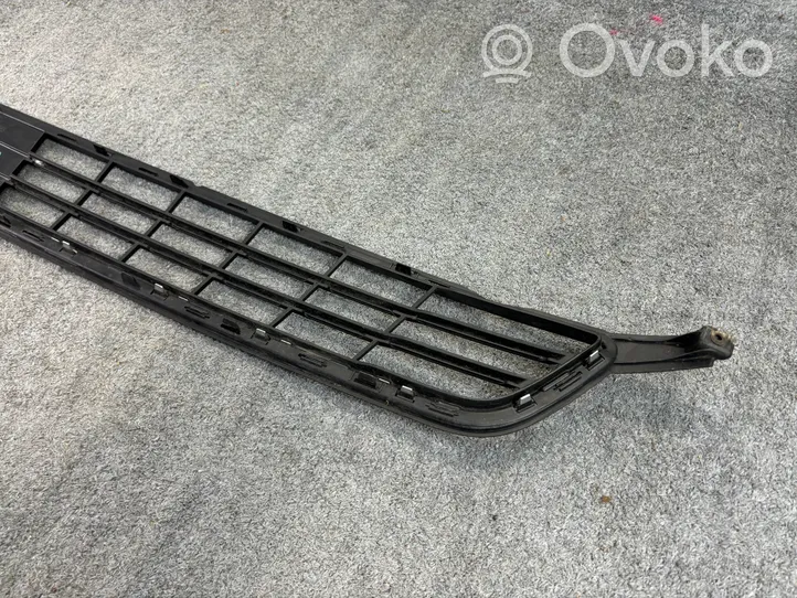 Ford S-MAX Front bumper lower grill EM2B17A754