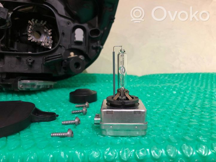 Volvo V60 Lampy przednie / Komplet 31299990