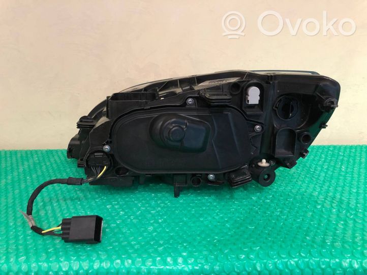 Volvo V60 Lampy przednie / Komplet 31420269