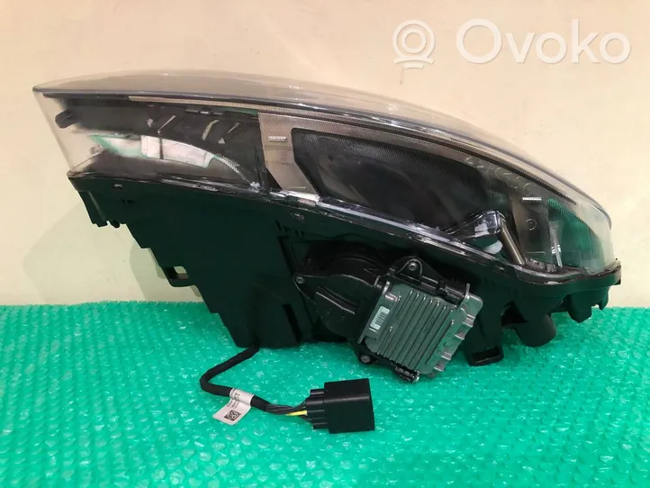 Volvo V60 Lampy przednie / Komplet 31420108