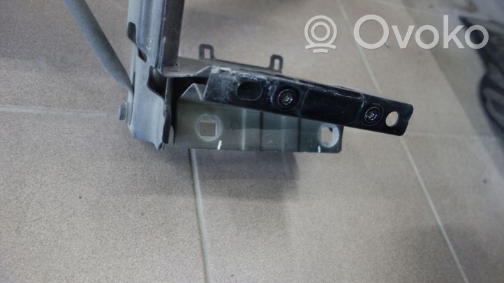 Land Rover Range Rover Evoque L538 Staffa del pannello di supporto del radiatore parte superiore K8D216E144AE