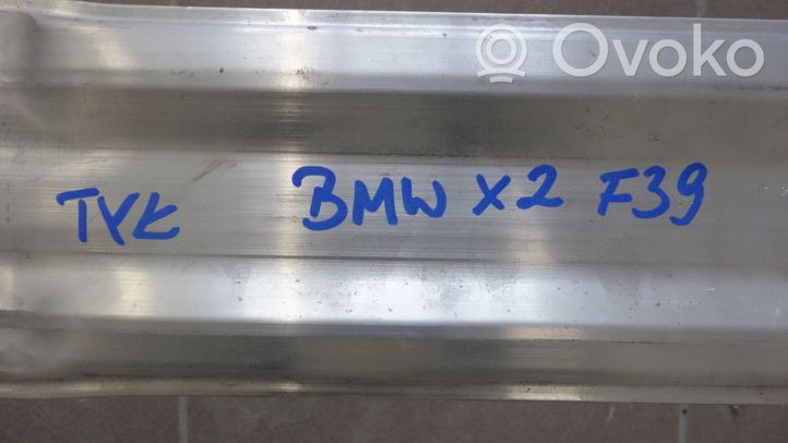 BMW X2 F39 Poutre de soutien de pare-chocs arrière 7426444