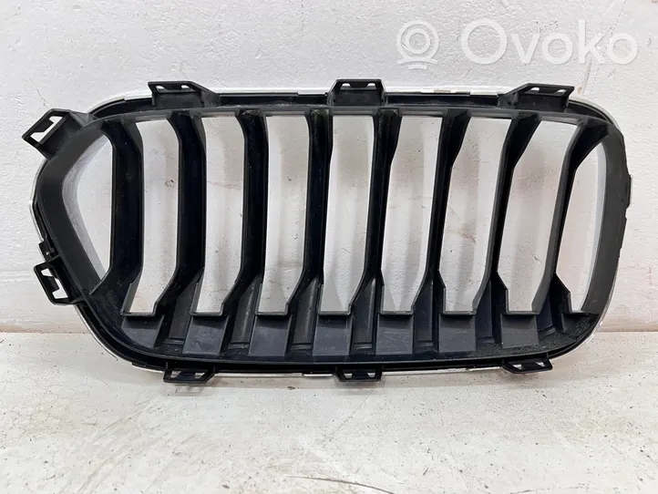 BMW X2 F39 Grille de calandre avant 7424778