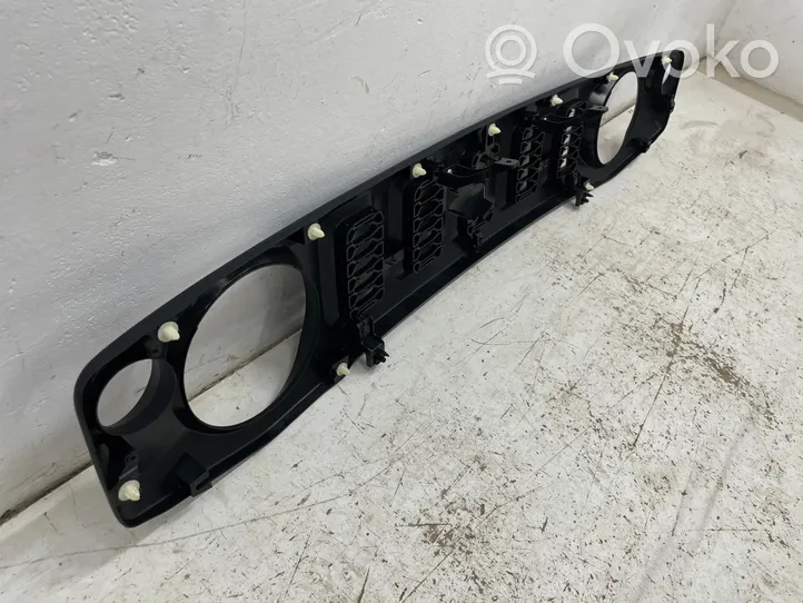 Suzuki Jimny Grille de calandre avant 72111-78R0