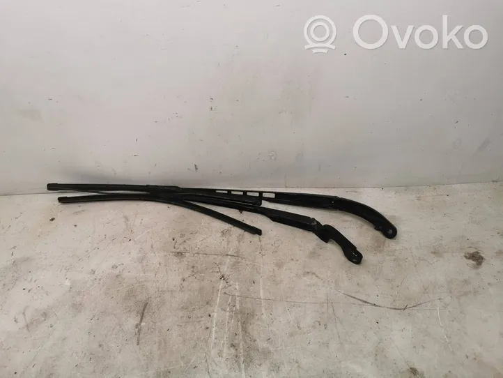 Audi A6 S6 C6 4F Wycieraczki lamp przednich / Komplet 74560