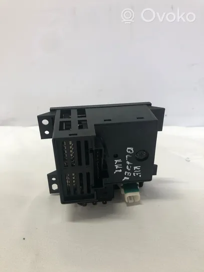 Chevrolet Blazer Light switch 