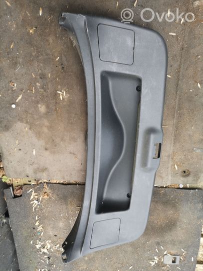 Renault Megane III Tailgate trim 909000161R