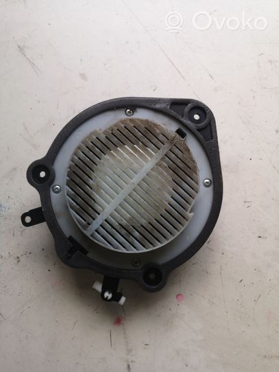 Seat Exeo (3R) Etuoven kaiutin 8E0035411B