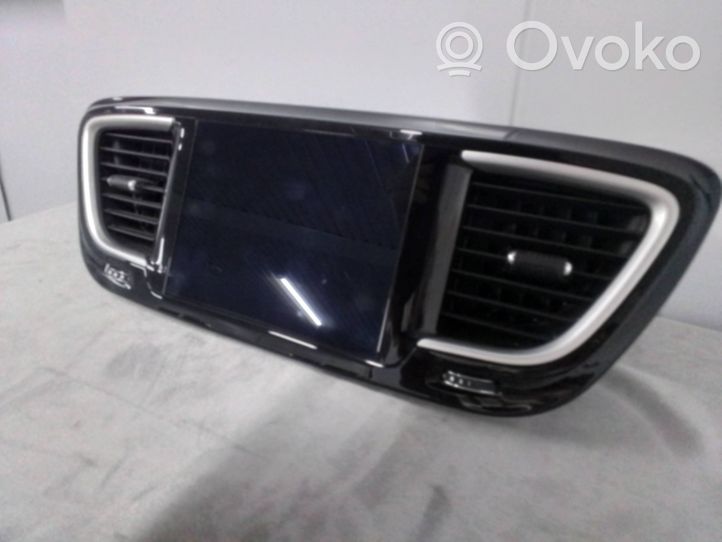 Chrysler Pacifica Radio/CD/DVD/GPS-pääyksikkö 7000000286850