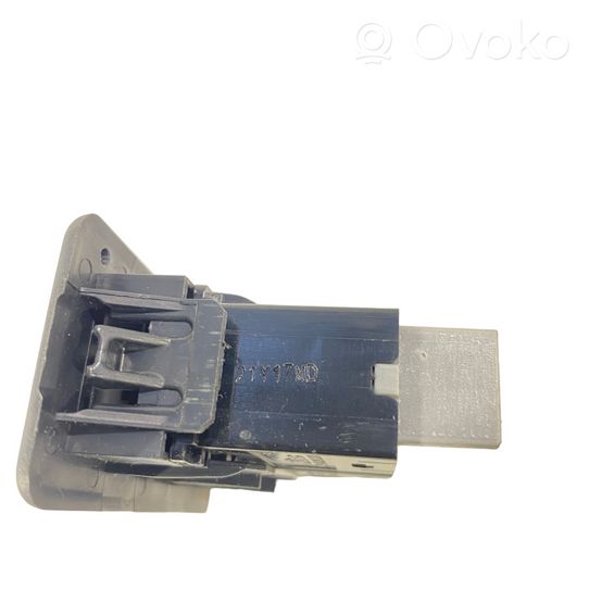 Subaru Outback (BT) Interruttore a pulsante apertura portellone posteriore/bagagliaio 21Y17MD