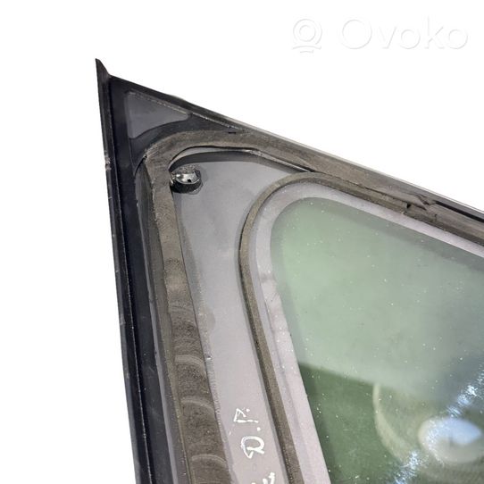 Subaru Outback (BS) Finestrino/vetro retro 100723191101